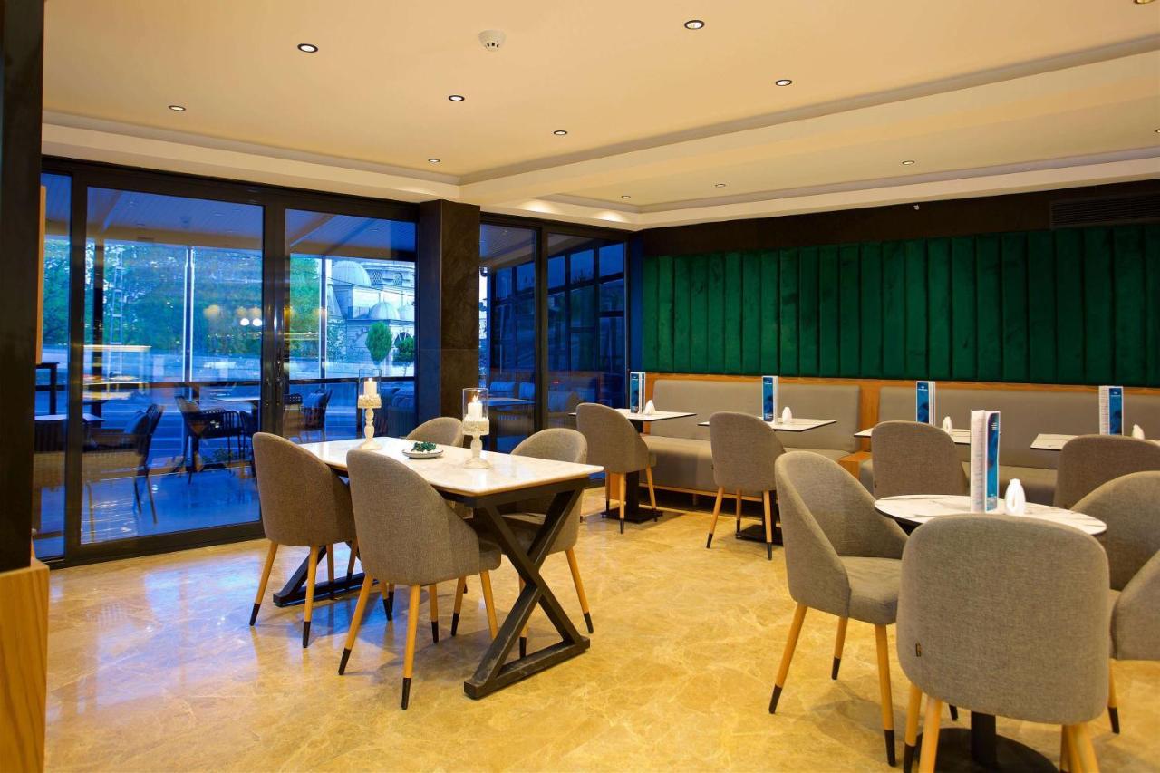 Days Inn By Wyndham Istanbul Arnavutkoy Exterior foto