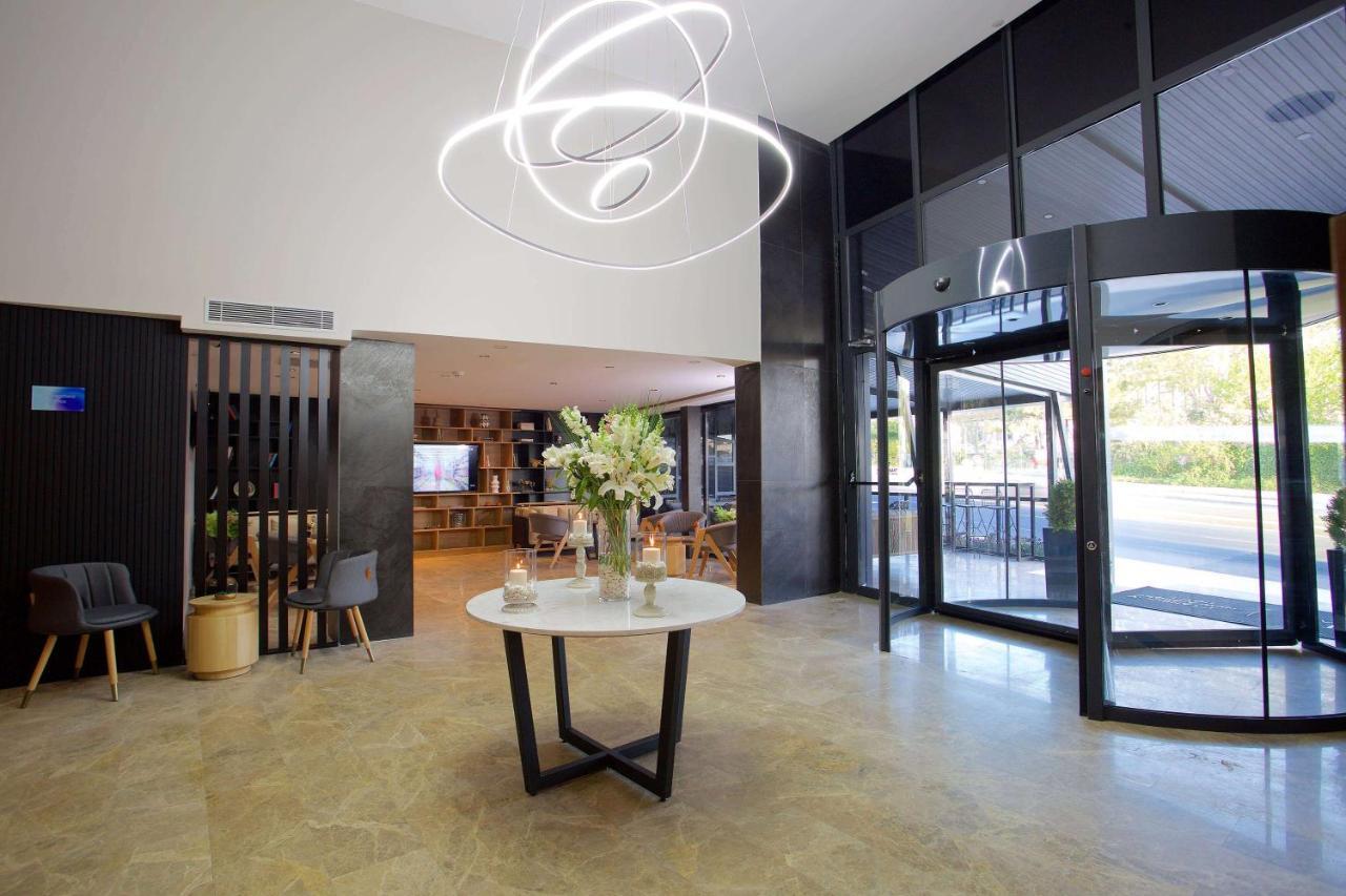 Days Inn By Wyndham Istanbul Arnavutkoy Exterior foto