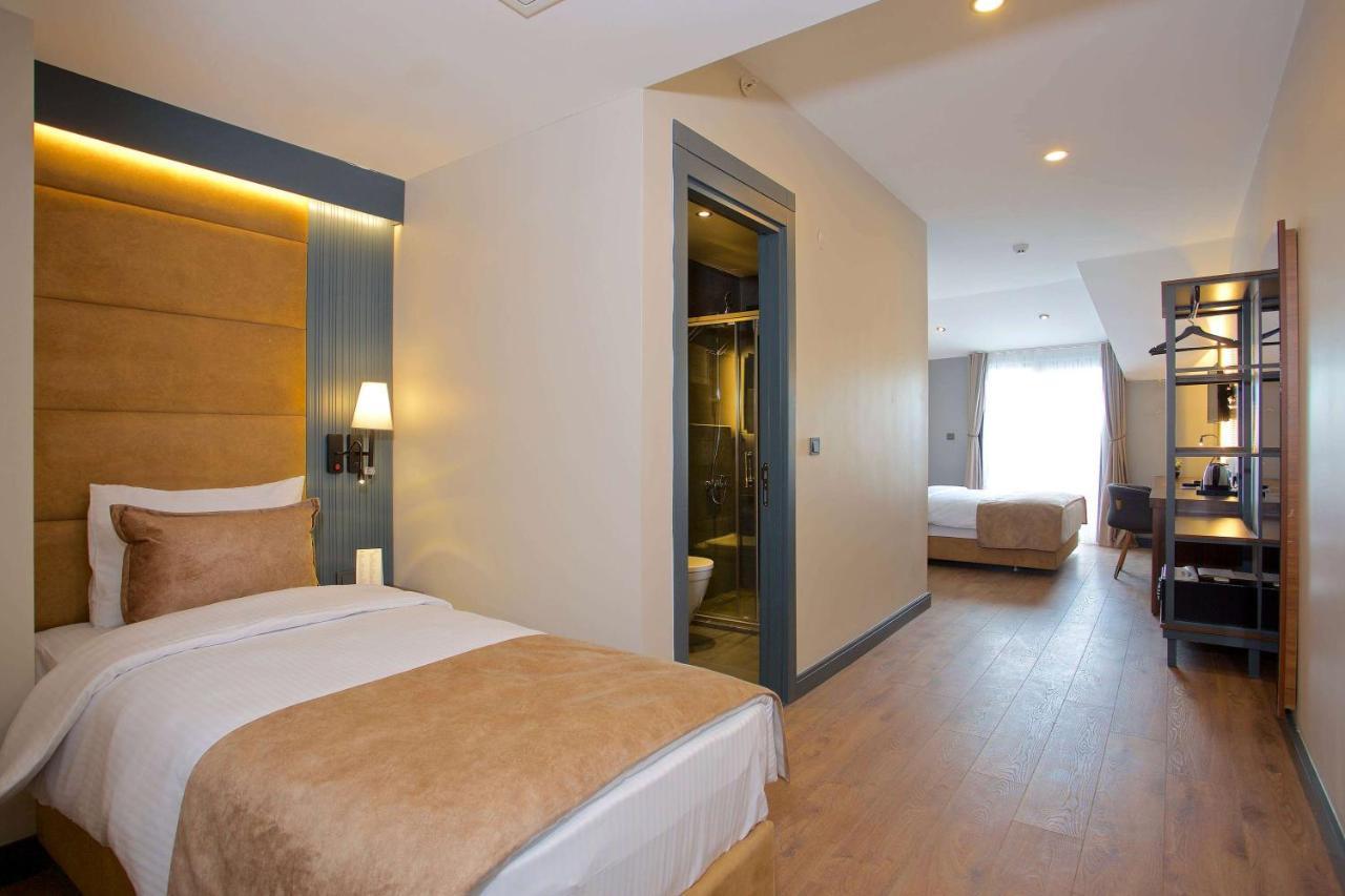 Days Inn By Wyndham Istanbul Arnavutkoy Exterior foto